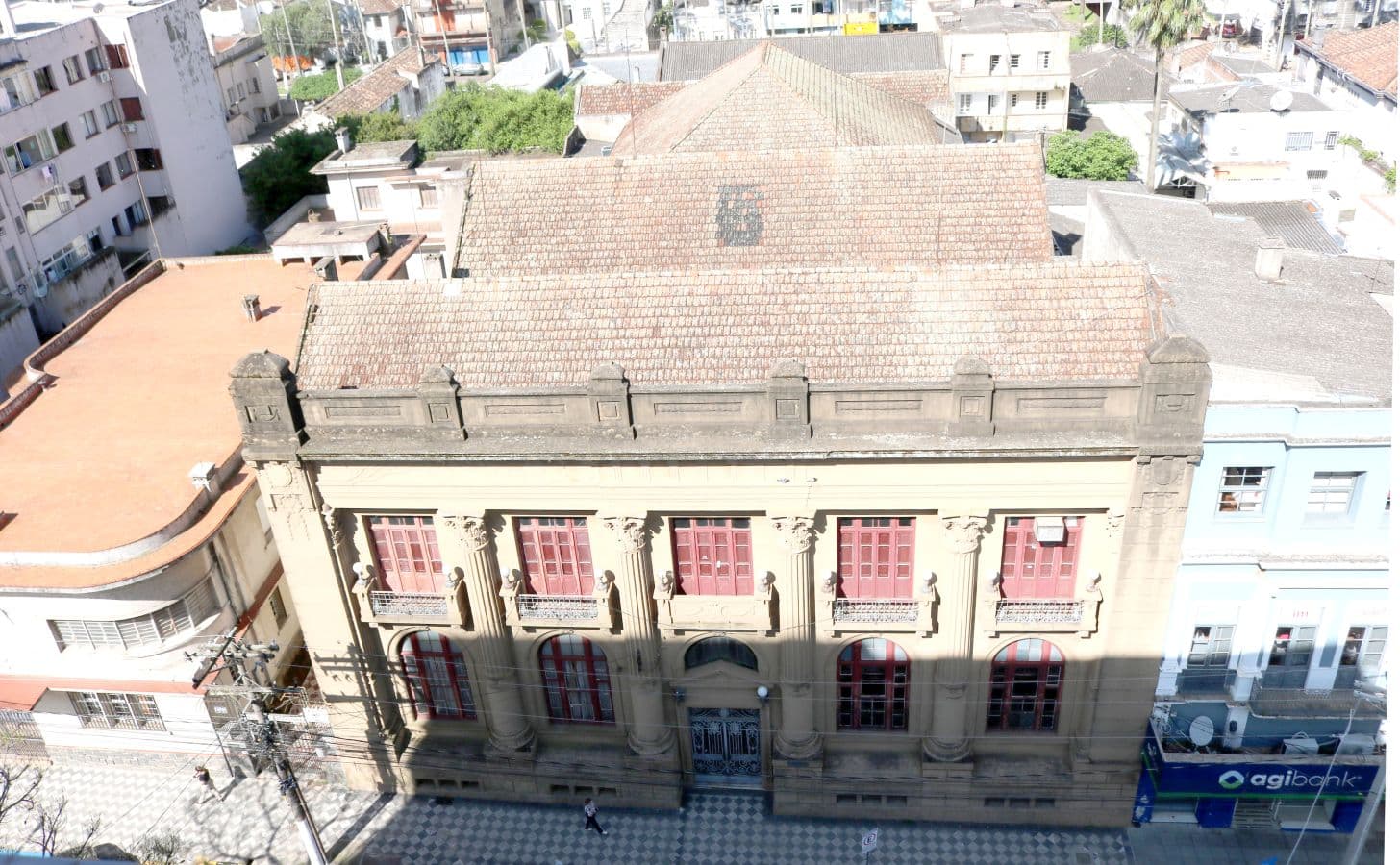 Projeto de restauração do Clube Comercial avança em Bagé